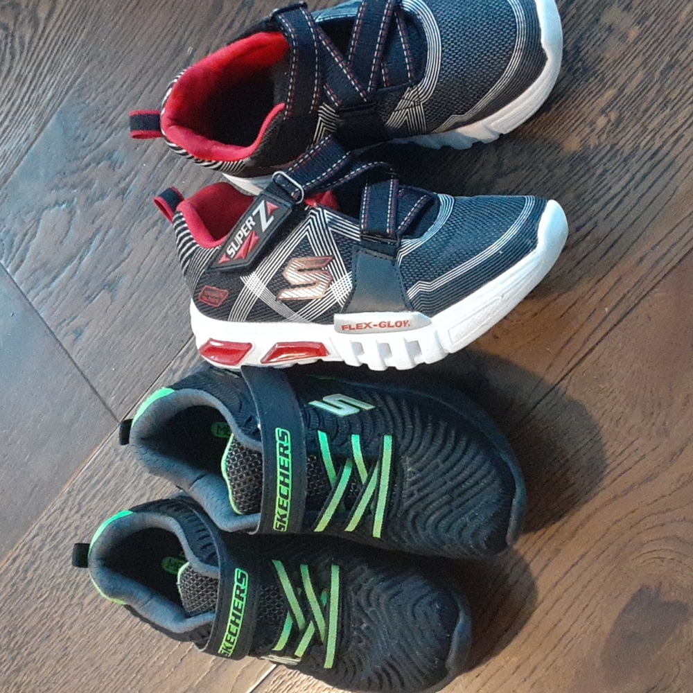 Skechers shoe bundle